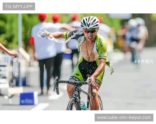 血战赛场：车手你追我赶，精彩不断